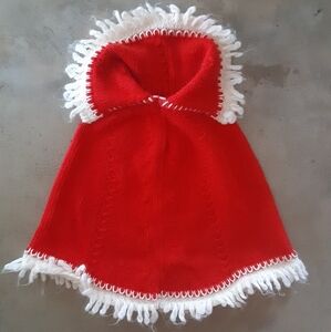 🎈Sale! Toddler Red Knit Poncho Shawl Fringe made in Italy marked 4 fits 2T-3T